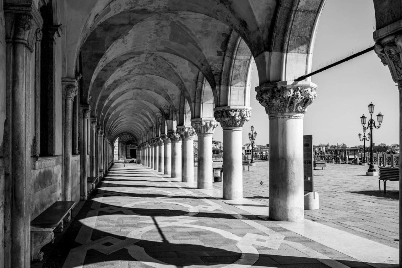 Suite Falier- Luminosa Venezia ภายนอก รูปภาพ